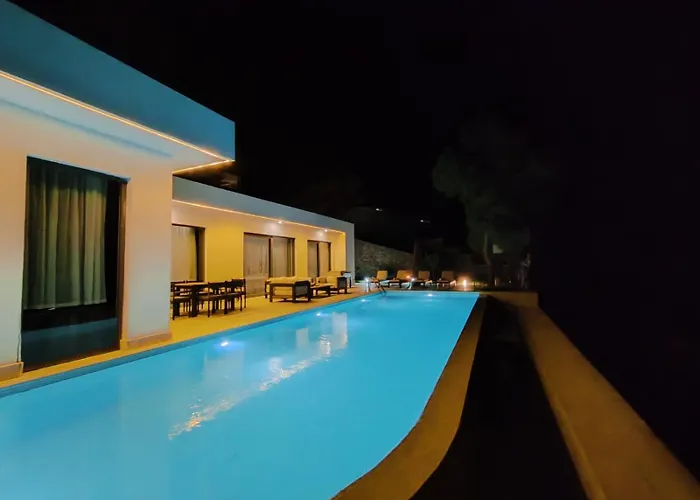 Sun 10 - Planet Luxury Villa