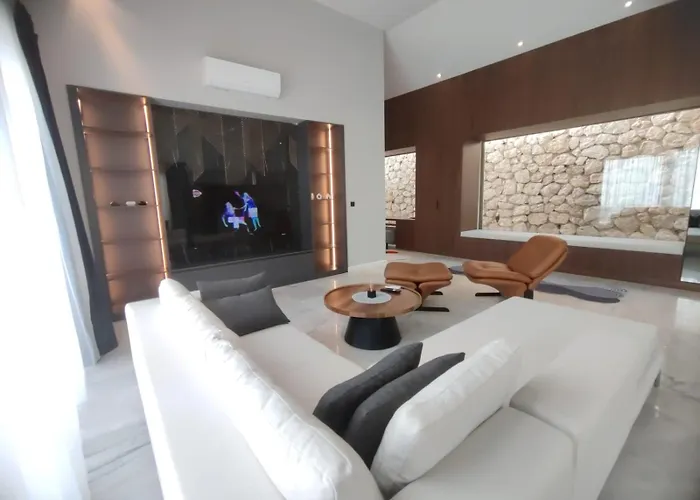 Sun 10 - Planet Luxury Villa